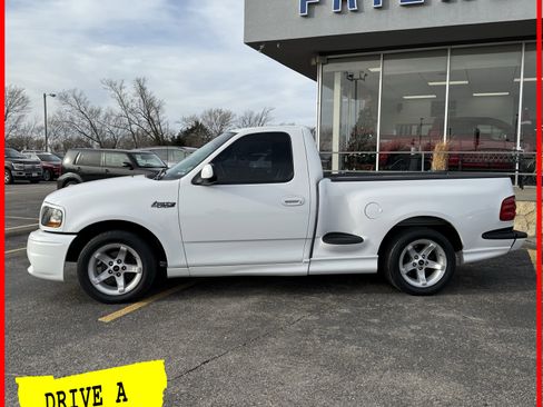 Used 2000 Ford F150 Lightning image 4
