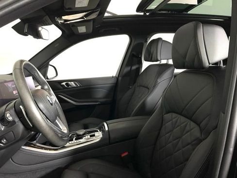Certified 2025 BMW X5 xDrive40i image 32