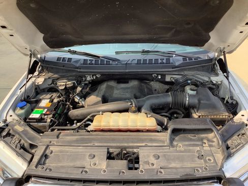 Used 2018 Ford F150 Lariat w/ Equipment Group 501A Mid AWD/4WD image 31