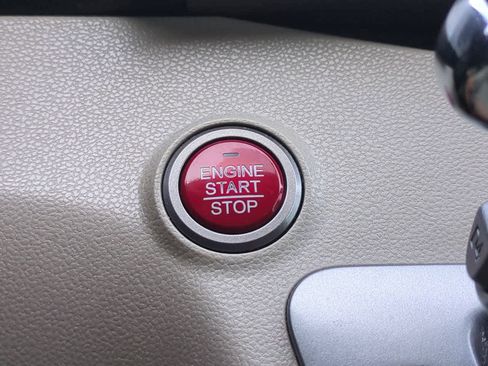 Used 2016 Honda Odyssey SE image 26