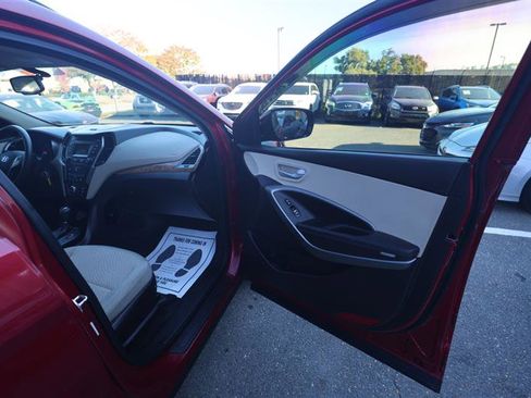 Used 2016 Hyundai Santa Fe Sport w/ Option Group 02 image 18