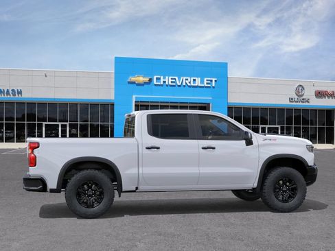 New 2026 Chevrolet Silverado 1500 ZR2 AWD/4WD image 5