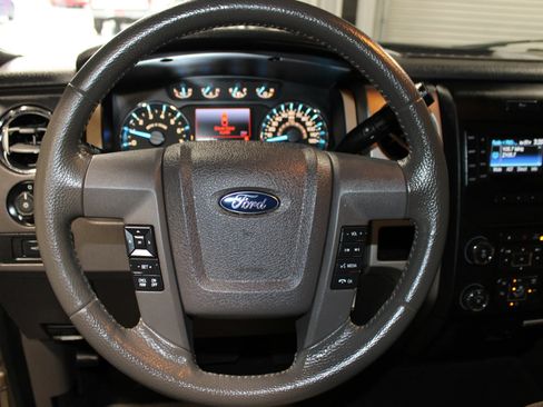 Used 2014 Ford F150 XLT w/ XLT Chrome Package RWD image 10