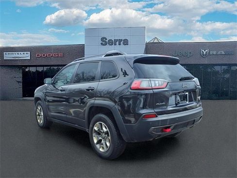 Used 2019 Jeep Cherokee Trailhawk w/ Comfort/Convenience Group image 4