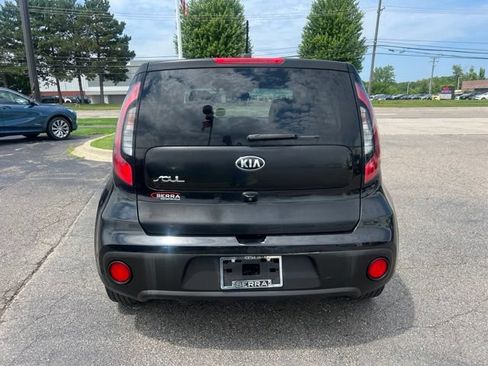 Used 2019 Kia Soul w/ Convenience Package FWD image 6