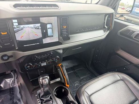 Certified 2021 Ford Bronco Badlands AWD/4WD image 18