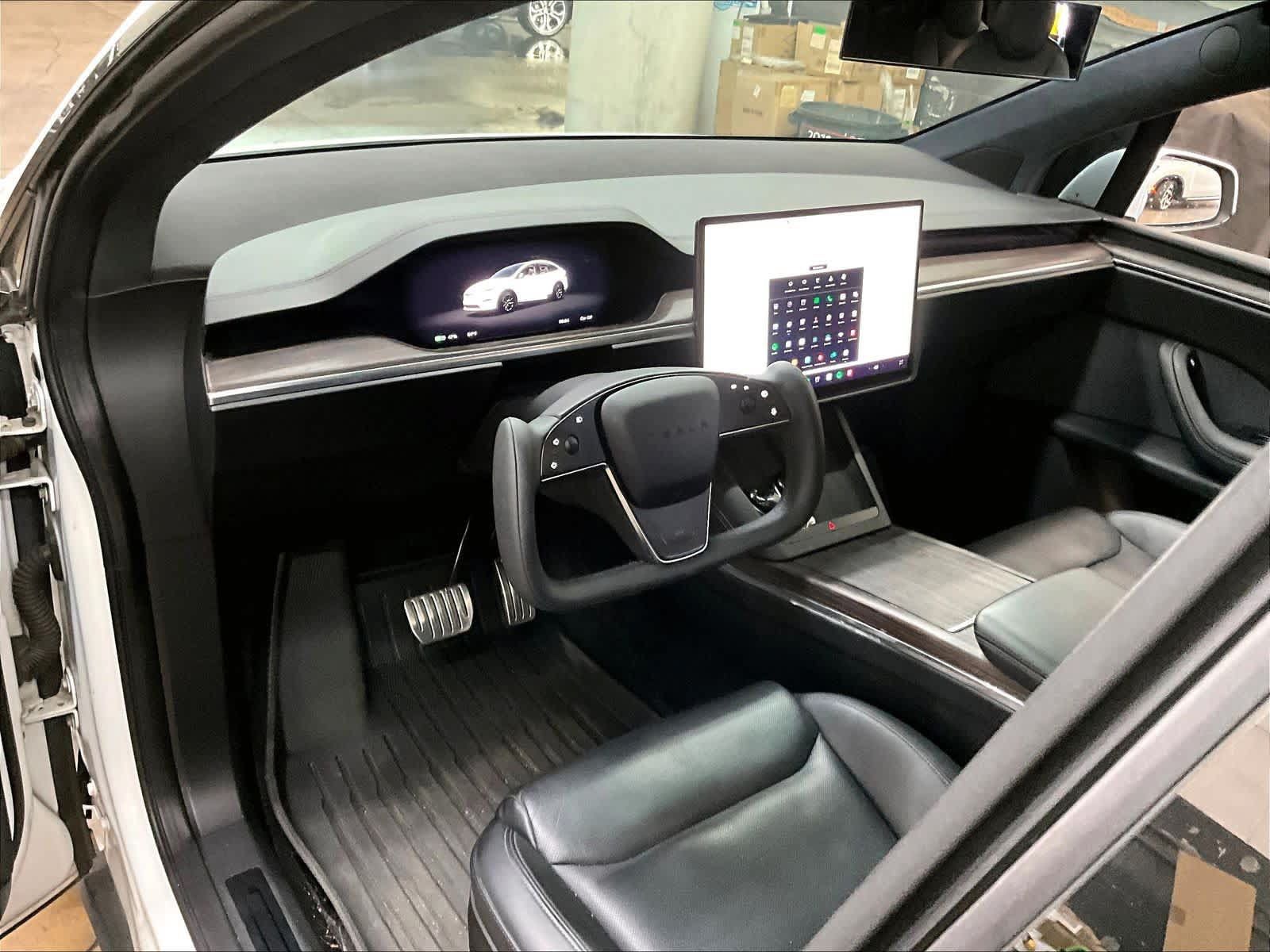 Used 2022 Tesla Model X AWD/4WD image 15