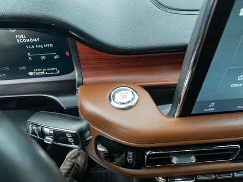 Used 2022 Lincoln Aviator Reserve w/ Elements Package Plus AWD/4WD image 23