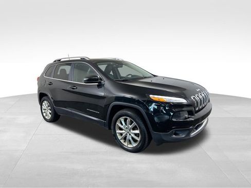 Used 2016 Jeep Cherokee Limited image 8