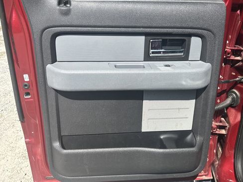 Used 2014 Ford F150 XLT w/ Equipment Group 302A Luxury image 23