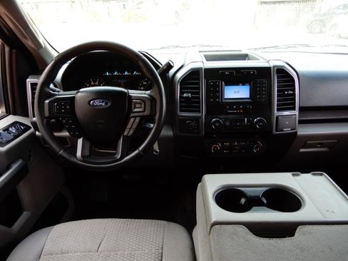 Used 2018 Ford F150 XLT w/ Equipment Group 301A Mid AWD/4WD image 19