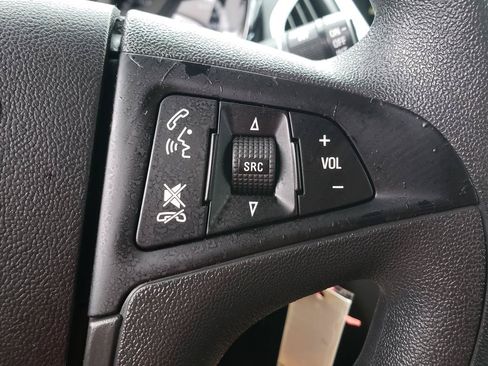 Used 2017 GMC Terrain SLE FWD image 16