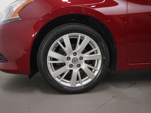 Used 2013 Nissan Sentra SL w/ Navigation Pkg image 24