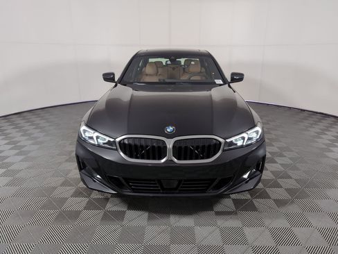 Used 2025 BMW 330i Sedan w/ Convenience Package image 5