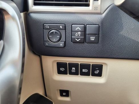 Used 2022 Lexus GX 460 Premium image 29