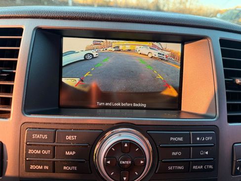 Used 2012 Nissan Armada Platinum image 17