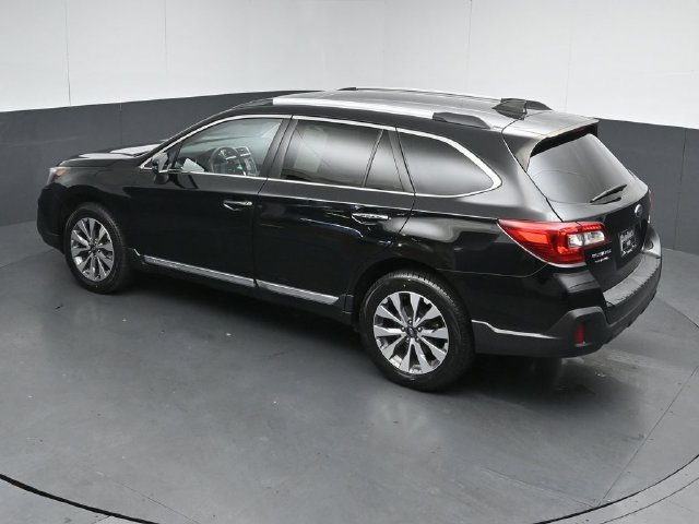 Used 2019 Subaru Outback 2.5i Touring w/ Popular Package #3A AWD/4WD image 50