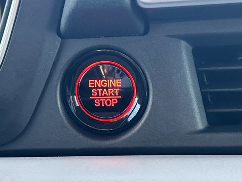 Certified 2024 Honda Pilot EX-L image 15