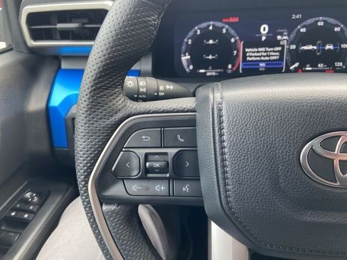 Used 2024 Toyota Tacoma TRD Off-Road image 17