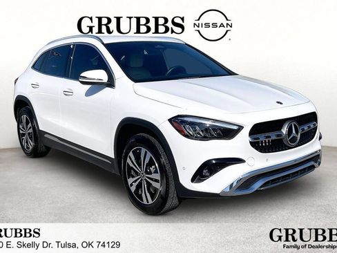 Used 2025 Mercedes-Benz GLA 250 image 1