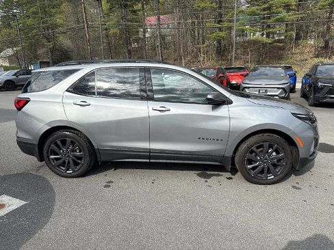 Certified 2024 Chevrolet Equinox RS w/ LPO, Floor Liner Package AWD/4WD image 6