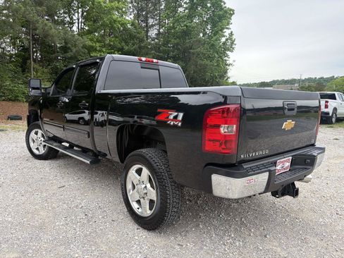 Used 2014 Chevrolet Silverado 2500 LTZ w/ LTZ Plus Package AWD/4WD image 25