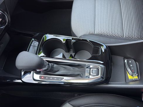 New 2026 Chevrolet Trax LT FWD image 24