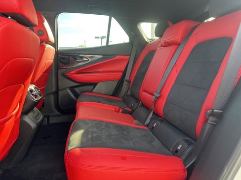 Used 2024 Chevrolet Blazer EV RS image 8