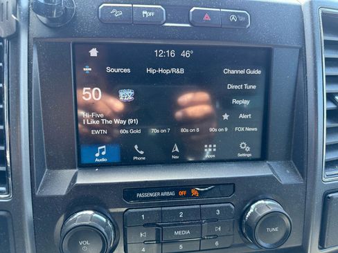 Used 2019 Ford F150 XLT w/ Equipment Group 302A Luxury image 11