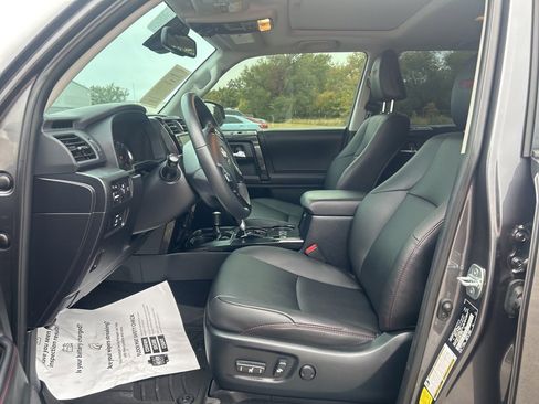 Used 2023 Toyota 4Runner TRD Off-Road Premium image 11