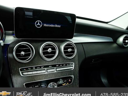 Used 2019 Mercedes-Benz C 300 Sedan image 10