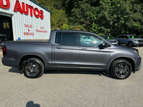 Used 2020 Honda Ridgeline Sport image 8