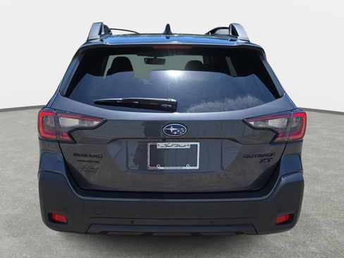 Used 2023 Subaru Outback Onyx Edition XT AWD/4WD image 6