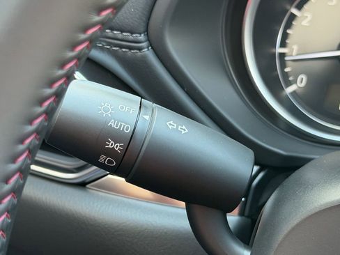 Used 2025 MAZDA CX-5 Carbon Edition image 19