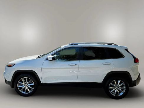 Used 2014 Jeep Cherokee Limited w/ Trailer Tow Group AWD/4WD image 5