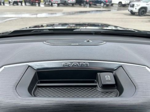Used 2024 RAM 1500 Laramie image 16