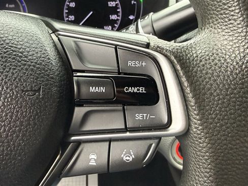 Used 2019 Honda Accord EX image 15