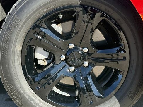 Used 2023 Dodge Charger SXT image 9