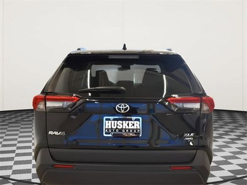 Used 2025 Toyota RAV4 XLE image 11