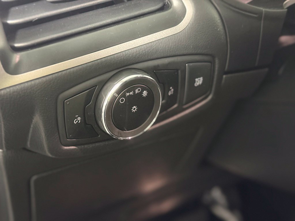 Used 2024 Ford Edge SE AWD/4WD image 18
