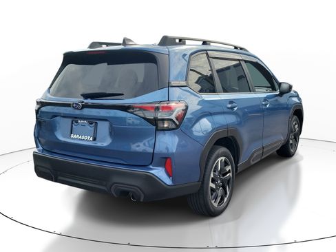 Certified 2025 Subaru Forester Limited AWD/4WD image 6