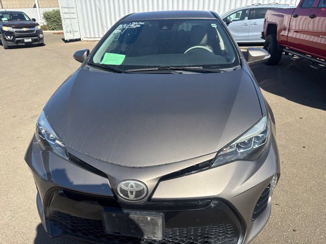Used 2017 Toyota Corolla SE w/ Carpet Mat Package (TMS) FWD image 2