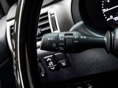 Used 2023 Lexus GX 460 Premium w/ Premium Package AWD/4WD image 33