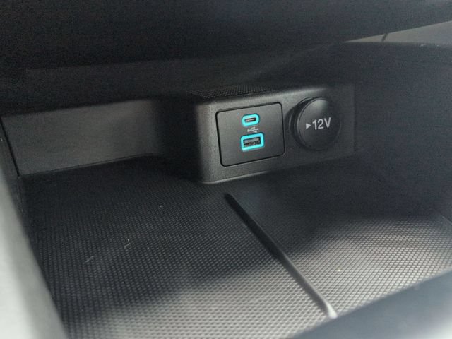 Used 2023 Ford Escape ST-Line w/ Tech Pack #1 FWD image 31