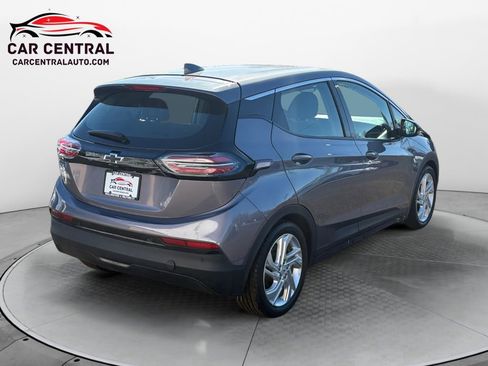 Used 2022 Chevrolet Bolt LT image 5