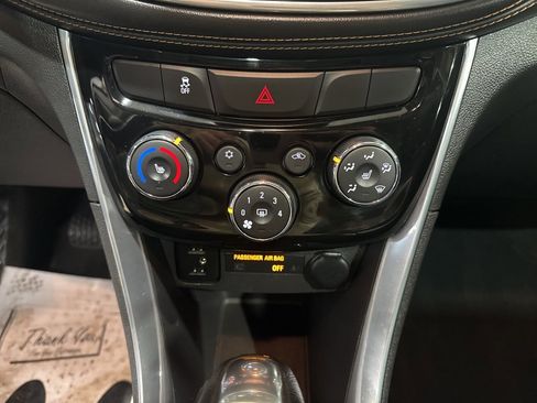 Used 2017 Chevrolet Trax Premier image 24