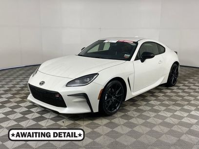 Used 2026 Toyota GR86 Premium w/ ALL Weather Mat Package (TMS)