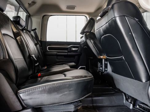 Used 2024 RAM 3500 Laramie w/ Bed Utility Group image 35