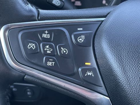 Used 2021 Chevrolet Equinox Premier image 23