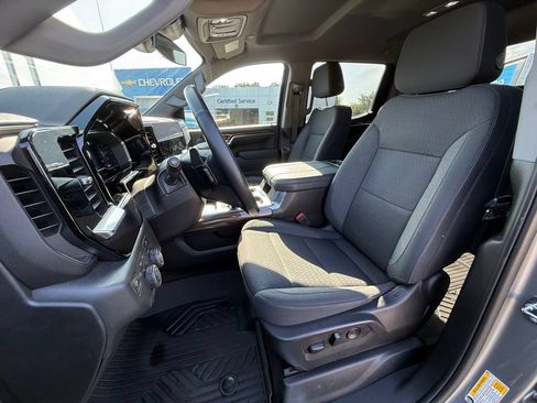 Certified 2023 Chevrolet Silverado 1500 LT AWD/4WD image 17
